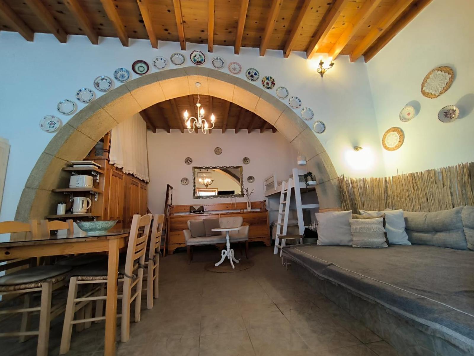 Rustic House Archangelos Archangelos  Ngoại thất bức ảnh